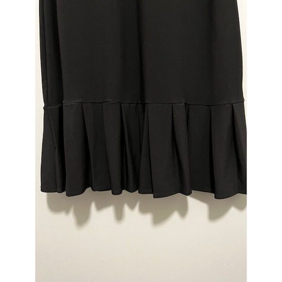 WHBM Embroidered Neckline Pleated Hem V-Neck Black Tank Dress Size 1X - Picture 5 of 12